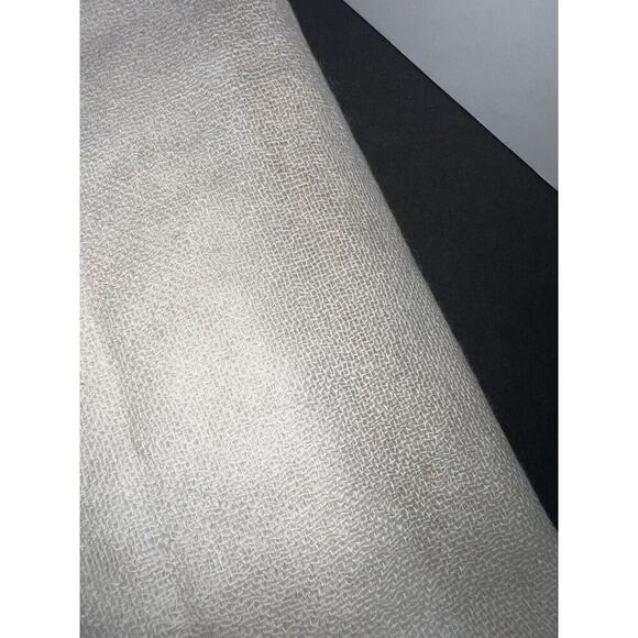 Neiman Marcus $250 Women's lightweight Cashmere Colorblock Scarf One Size 80"L - Picture 3 of 8